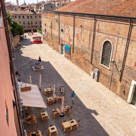 Apartman Giulia House *